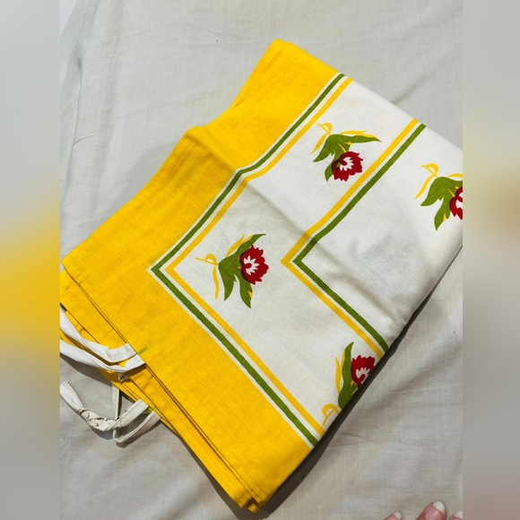 Brand new 2 pillow covers - Picture 3 of 8